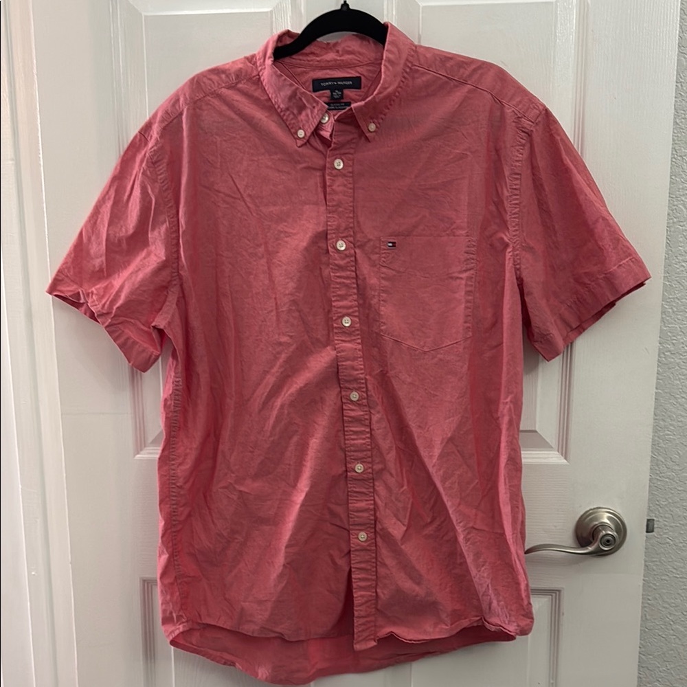 Tommy Hilfiger Classic Fit 100% Cotton Pink Short Sleeve Button Up Shirt
